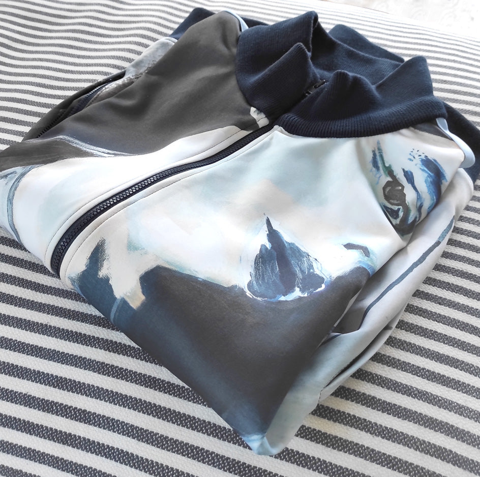 Desinger Trainingsjacke – Kunstwerk WELTENKINDER – Limitierte Edition /50
