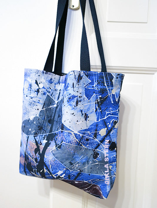 HATE LESS, THINK MORE. AGAINST ANTISEMITISM – ART TOTE BAG